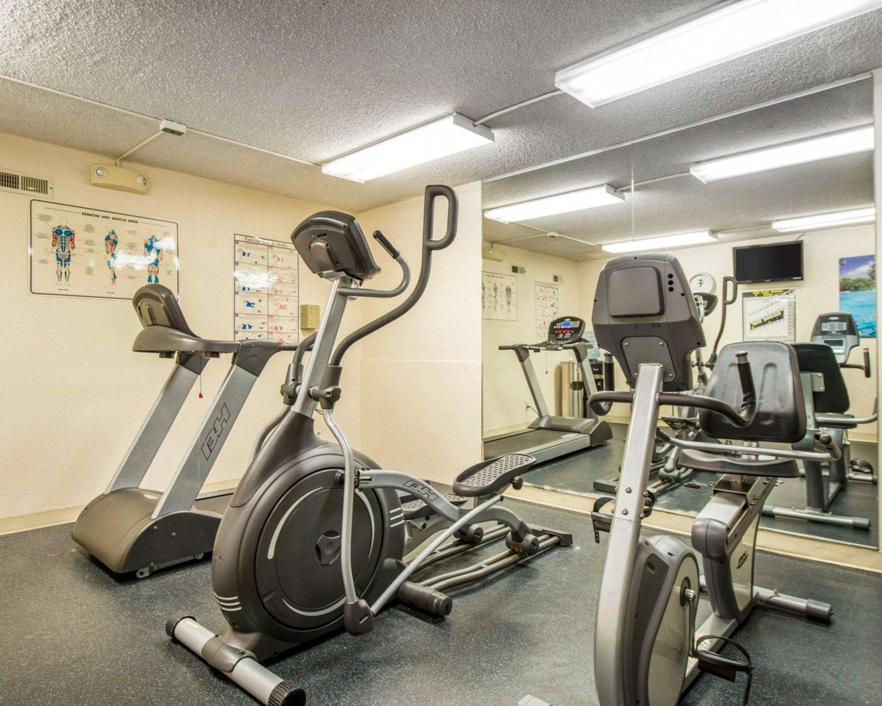 Clarion Inn And Events Center Pueblo North Экстерьер фото
