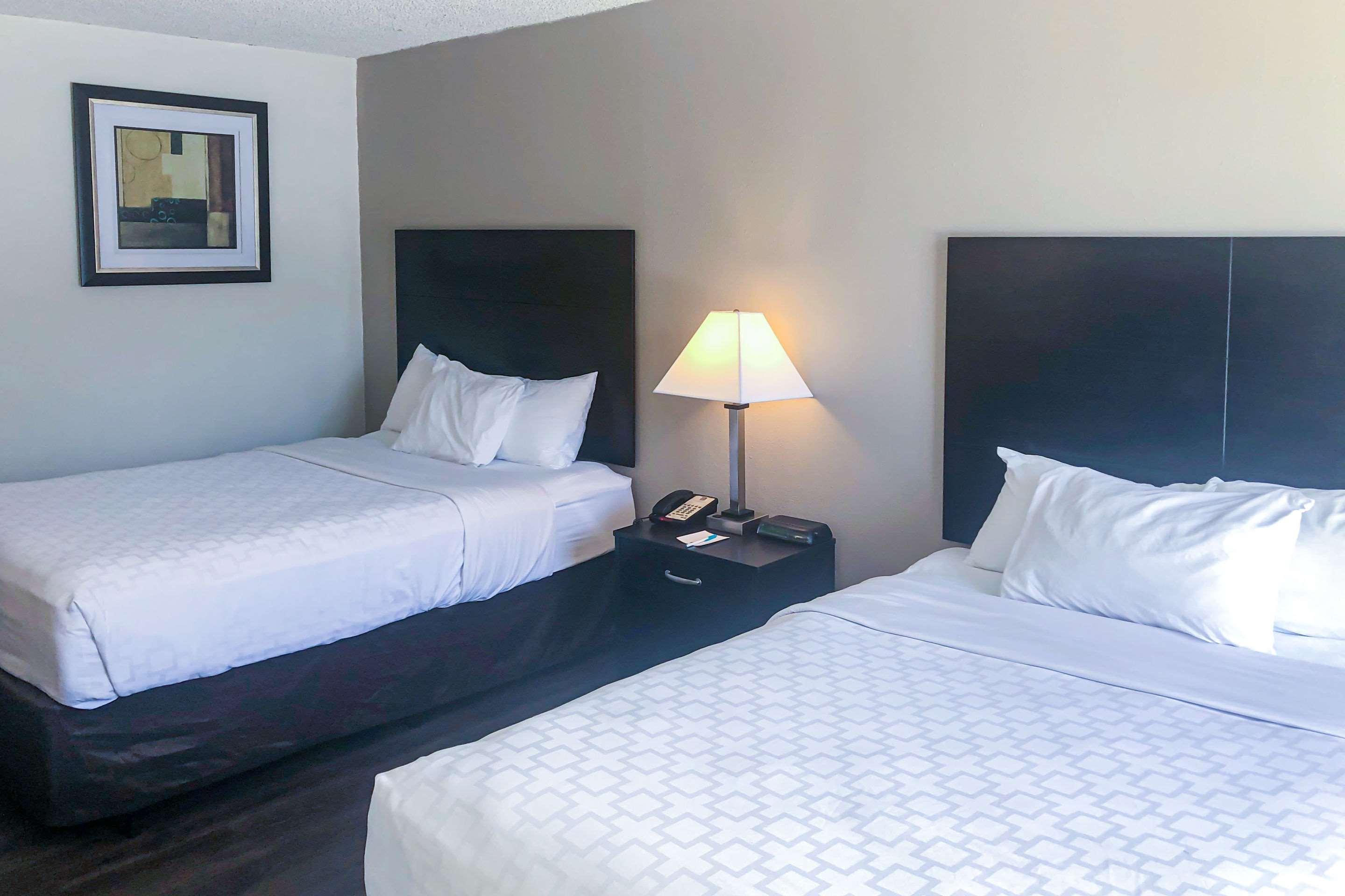 Clarion Inn And Events Center Pueblo North Экстерьер фото